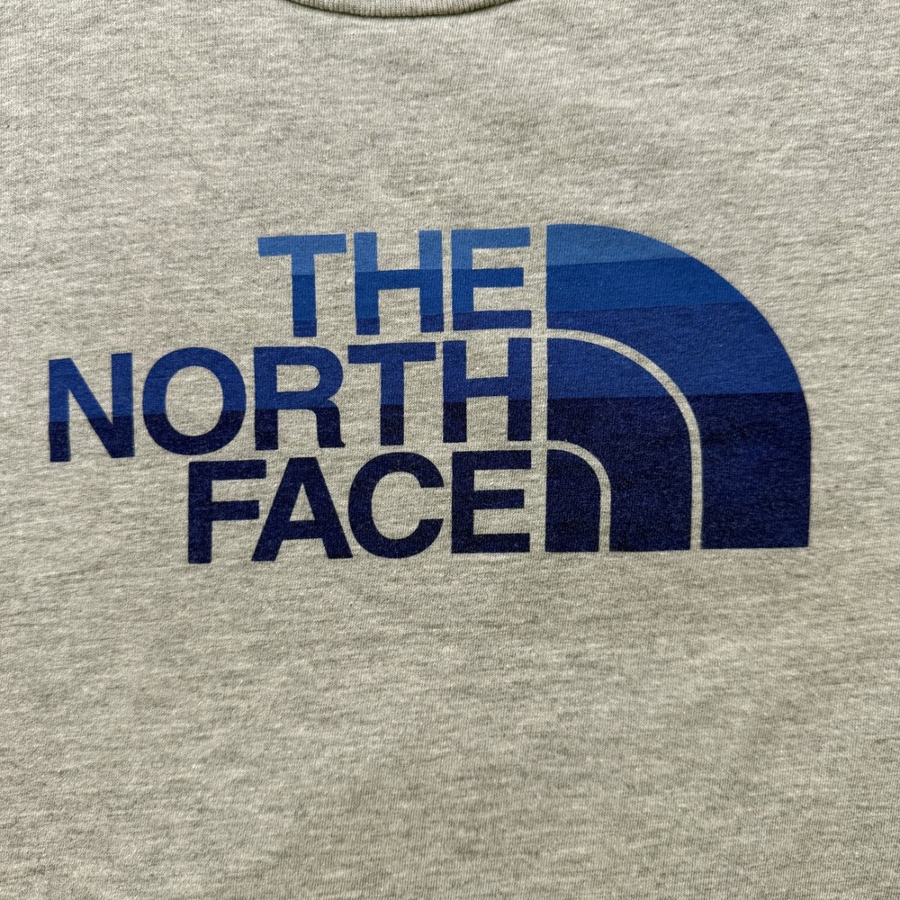The North Face Cropped T-Shirt Womens Large Heather Gray Blue Gradient Logo - Picture 4 of 7